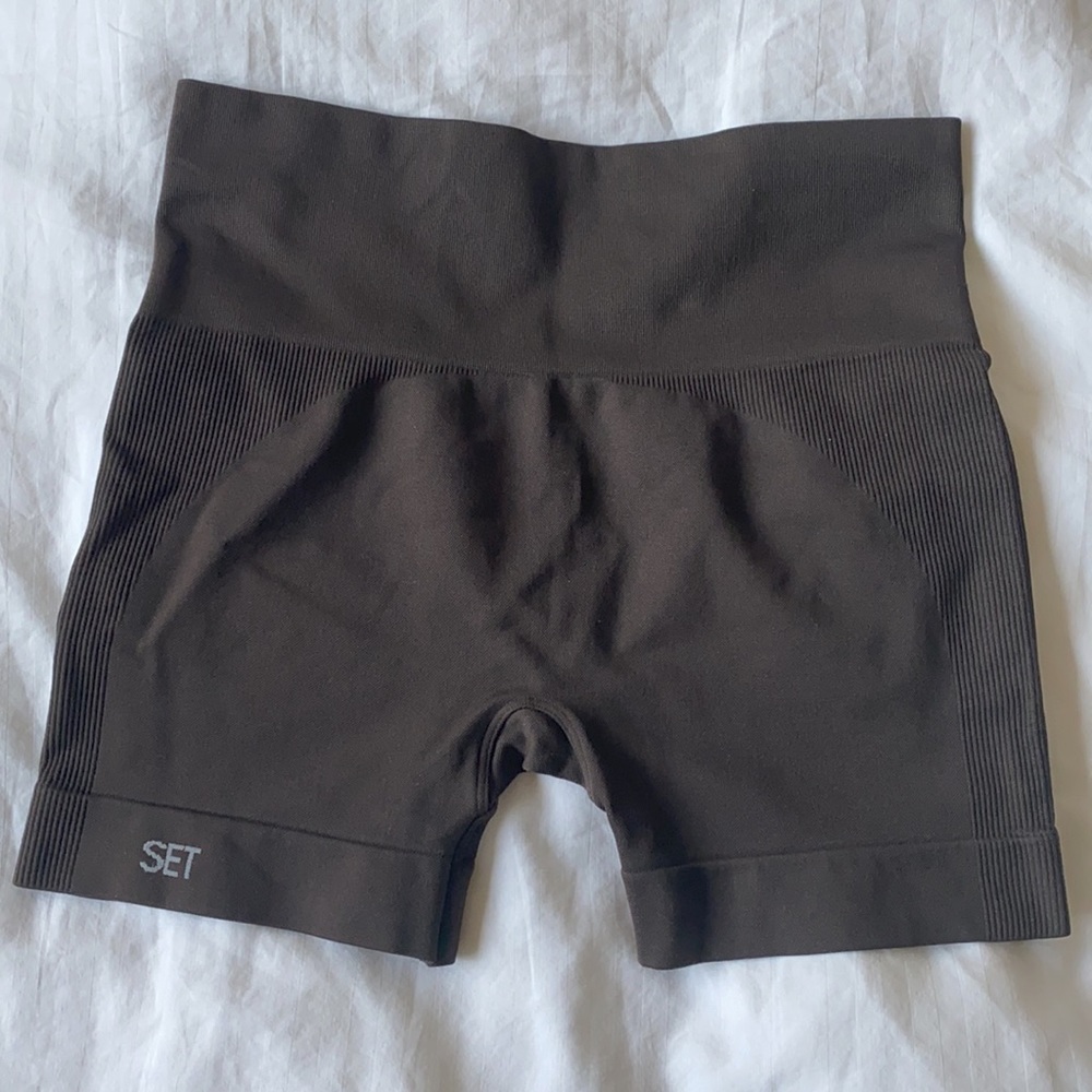 SETactive Espresso Sculptflex Bike Shorts sz. M